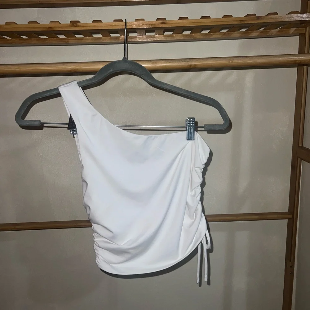 One-Shoulder Rouched Top - Picture 1 of 4